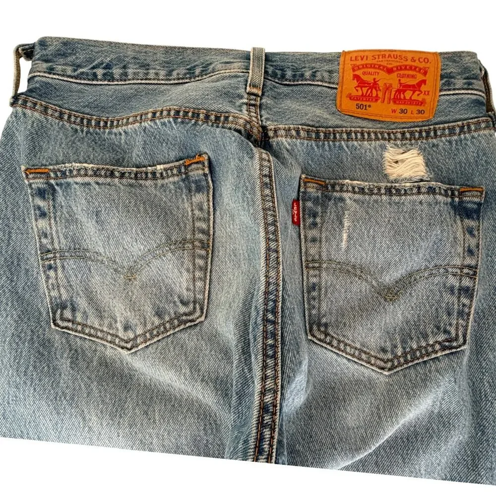 Levi's 501 Mens 30x30 Blue Distressed Ripped Jeans